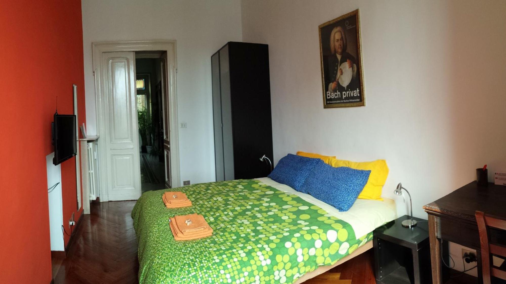 Al Porta Susa B&B トリノ 部屋 写真